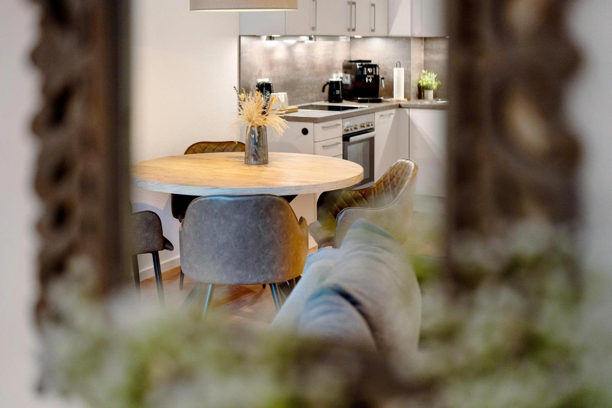 Km Style Apartments 3 ไฟรบวร์กอิมไบรส์เกา ภายนอก รูปภาพ