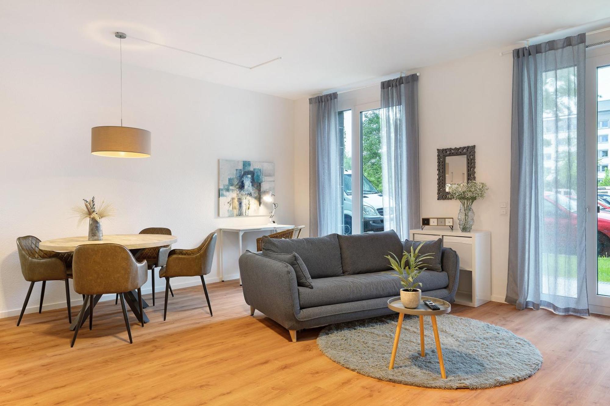 Km Style Apartments 3 ไฟรบวร์กอิมไบรส์เกา ภายนอก รูปภาพ